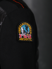 J-O Hybrid Jacke mit Kapuze