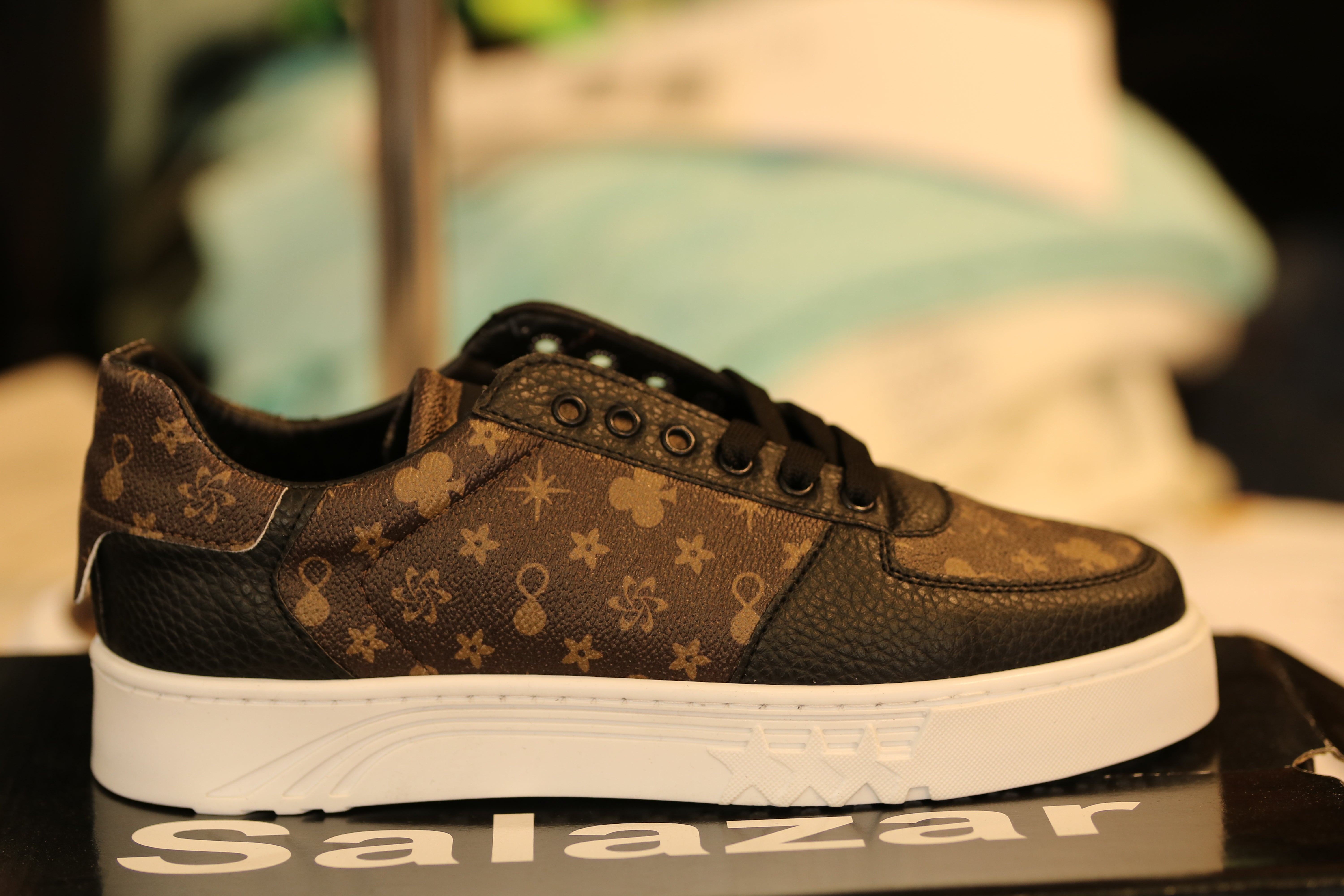 Salazar Sneaker Edition – Exclusive style