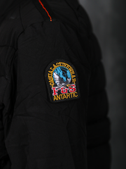 J-O Explorer mit Kapuze